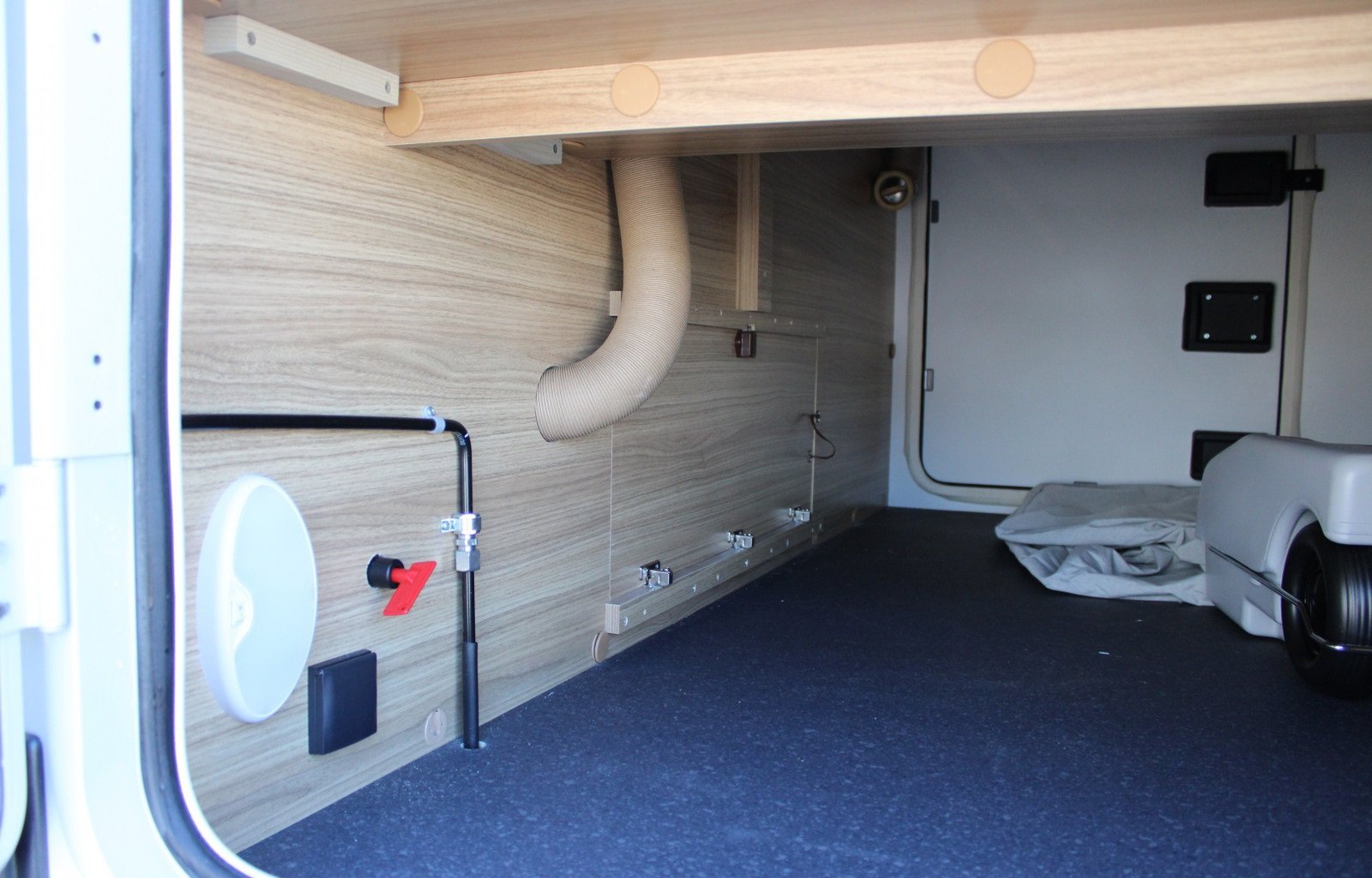 Caravane Adria Action 391 PH Easy – Image 28
