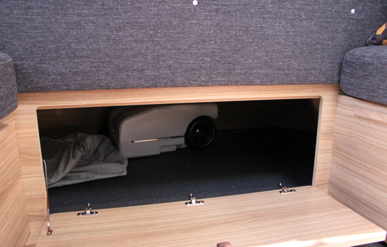 Caravane Adria Action 391 PH Easy – Image 2