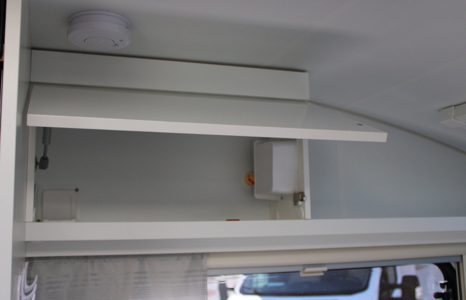 Caravane Adria Action 391 PH Easy – Image 17
