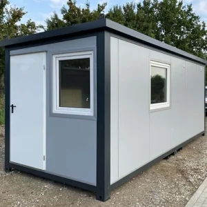 Container 6x2,40m + WC, douche et cuisine